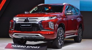 Mitsubishi Pajero Sport 2021 chính thức ra mắt: Hyundai Santa Fe dè chừng